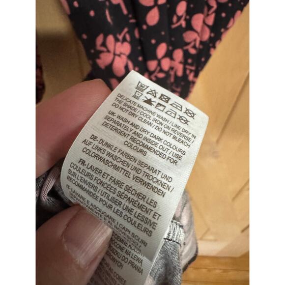 Boden | Hattie Clover Print Long Sleeve Black Pink Jersey Dress | Size 12 - Picture 8 of 13